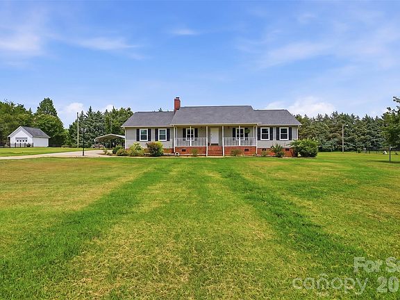 3rd image of 918 Tirzah Rd