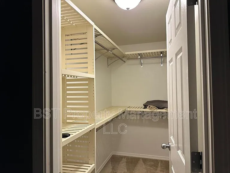 6913 Owl Dr SE — Photo 17