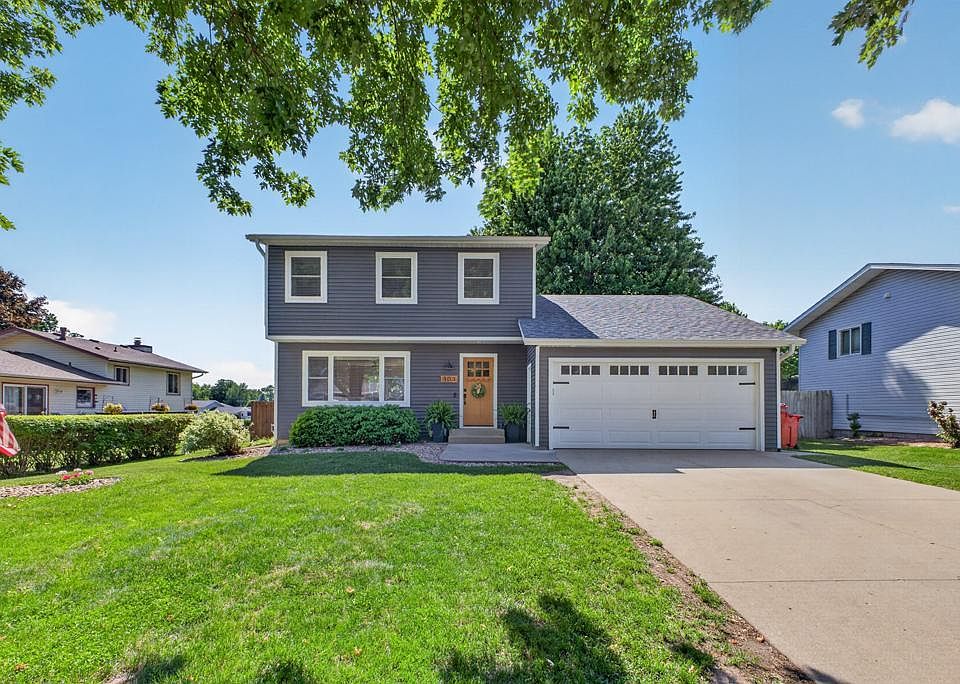 1st image of 303 6th Ave NE