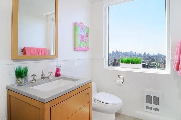 Sold by Corcoran | media 22