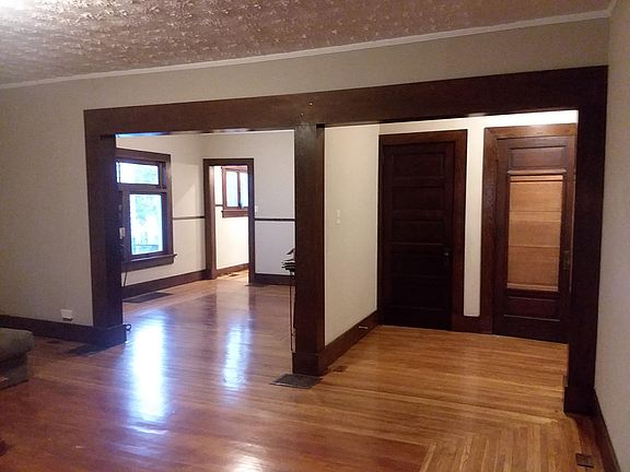 5th image of 1227 Old Orchard Ave