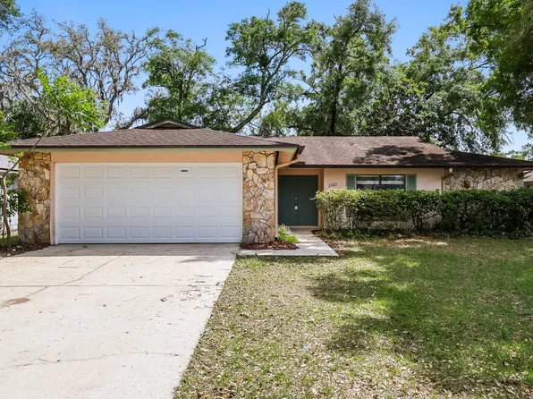 2303 Willow Branch Ave, Lutz, FL 33549