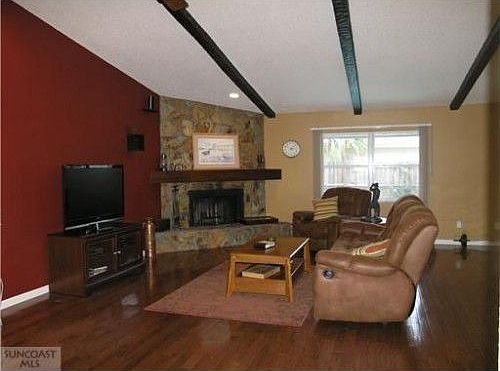 1st image of 2725 Cloudview Dr