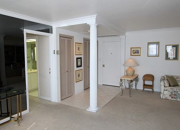 2nd image of 777 E South Temple St #12D