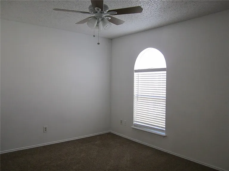 6702 Everhart Rd #F103 — Photo 11