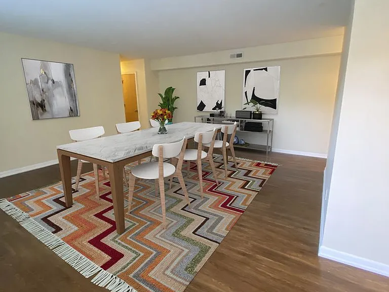 6026 N College Ave — Photo 8