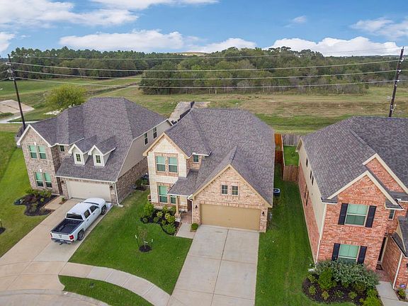 3rd image of 10207 Scenic Vista Dr