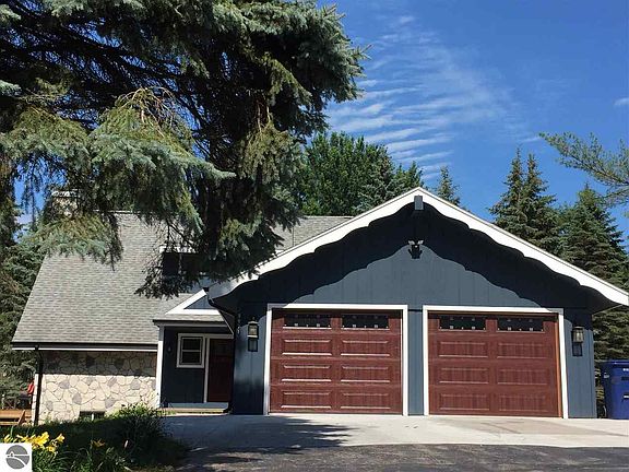3rd image of 9971 Morlen Dr