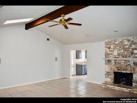 4th image of 4034 Briarcrest St
