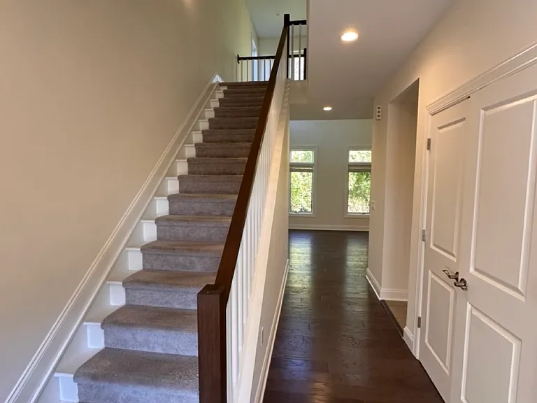 1361 Slate Ct — Photo 4