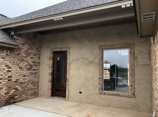 404 Coventry Ln, Brandon, MS 39042