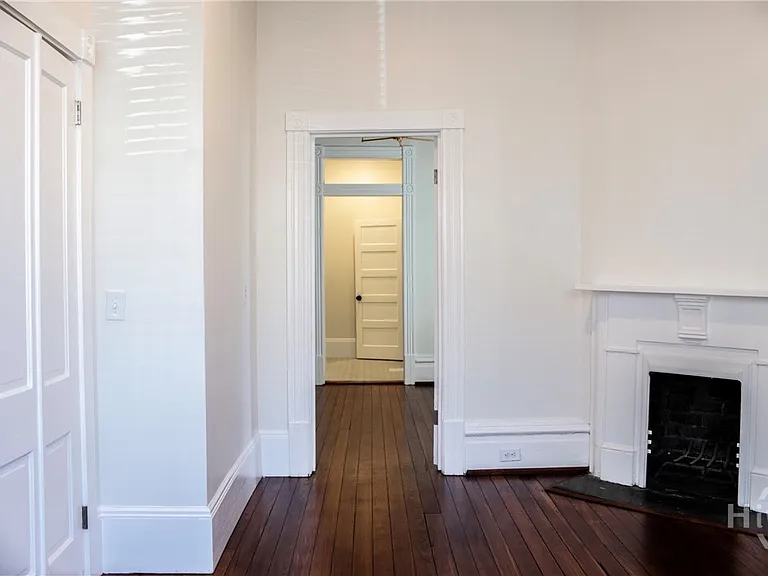 604 Habersham St #B — Photo 9