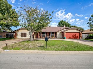 1219 Hyde Park Blvd, Cleburne, TX 76033