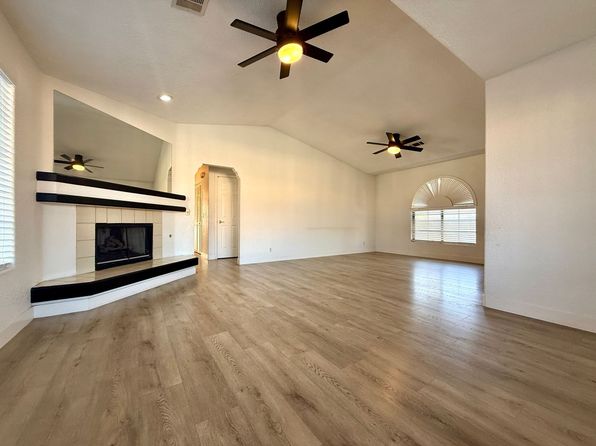 1413 Santa Margarita St Unit C