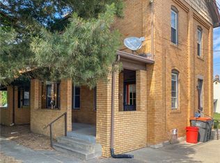 2500 9th Ave, Beaver Falls, PA 15010