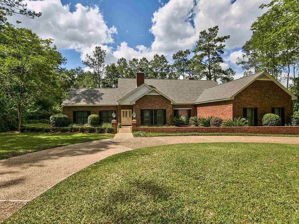 1st image of 4819 Lancashure Ln