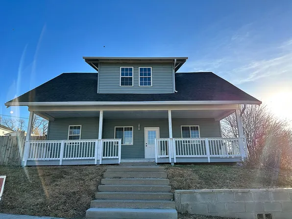 200 Pine St, Bronson, IA 51007