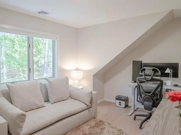 20 Collingswood Dr — Photo 13