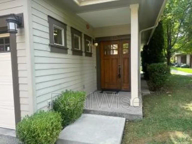1709 Softwood Way — Photo 4