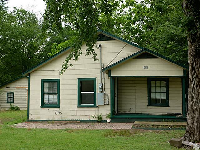 1st image of 605 W Wolfe St