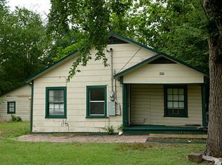 605 W Wolfe St, Grand Saline, TX 75140