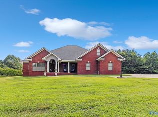 2173 Nat Key Rd, Falkville, AL 35622