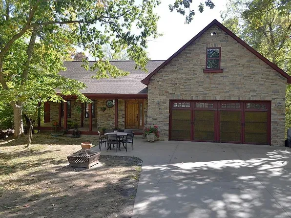 6501 NW Twin Springs Rd, Kansas City, MO 64152