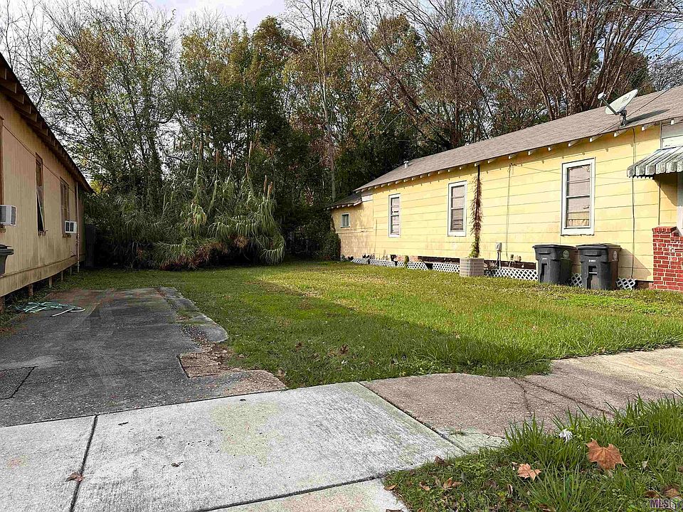 2nd image of S 18th St