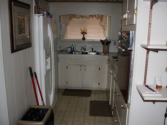 2nd image of 1319 E Peachtree St