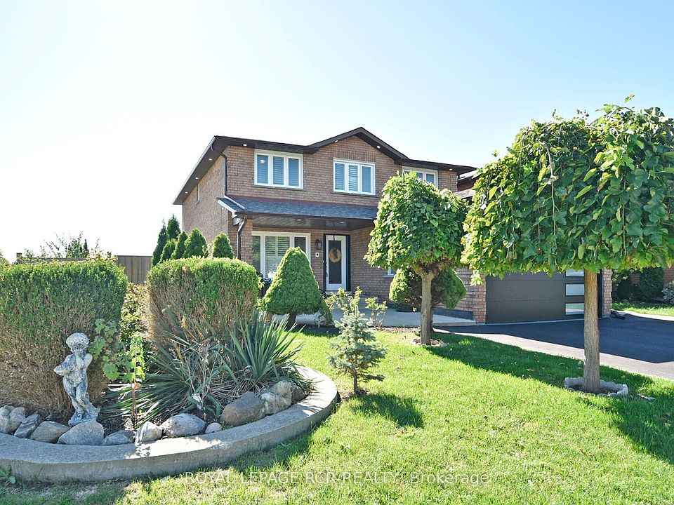 1st image of 3 Jackman Cres