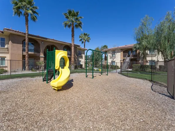 Medici Apartment Homes