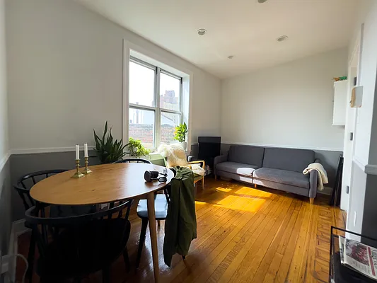 Rented by Denise Rosenblum, LREB | media 9