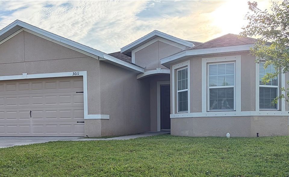 1st image of 3011 SW 5th Pl
