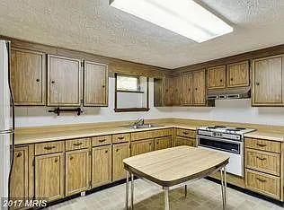 109 Norman Ave — Photo 11