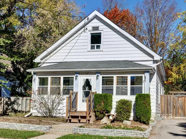 18 Murdock St, Halton Hills, ON L7G 3L8