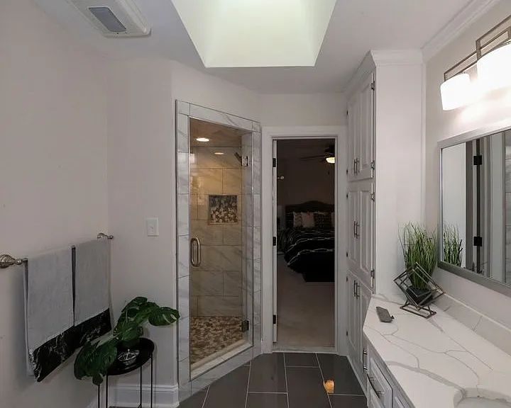 208 Fairfax Way — Photo 37