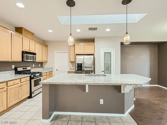4th image of 5824 Vista Luna St