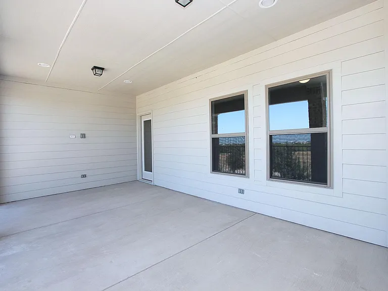 4255 Shavano Dr — Photo 20