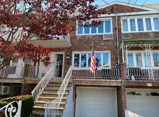136 28th Ave, Brooklyn, NY