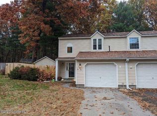 106 Deer Run Dr, Ballston Spa, NY 12020