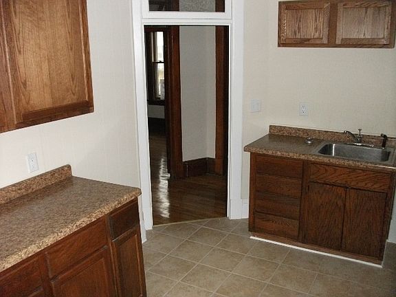 4th image of 382 Lafond Ave #1