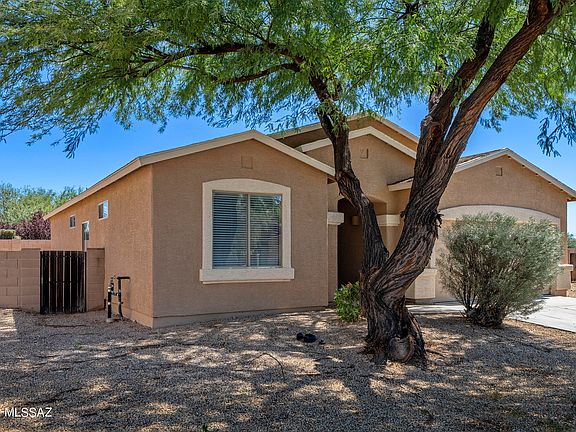 3rd image of 3520 W Avenida Vera Cruz