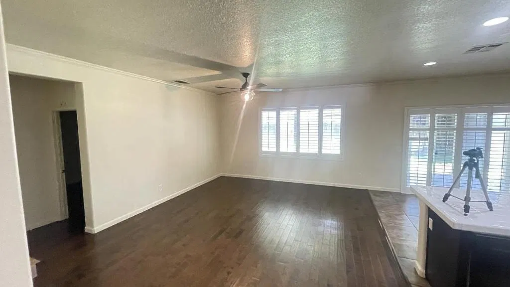 5419 Woodard Ridge Dr — Photo 2