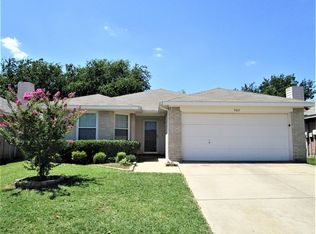 9357 Goldenview Dr, Fort Worth, TX 76244