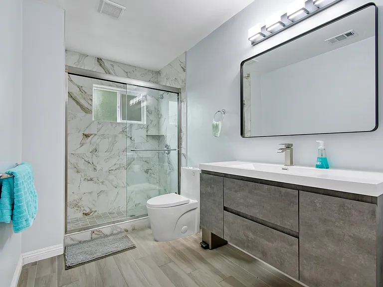 3815 Oakdale Ave — Photo 24