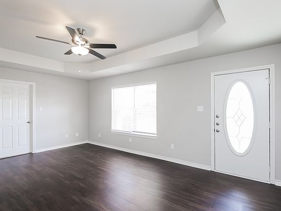 4th image of 1000 Dye Blvd