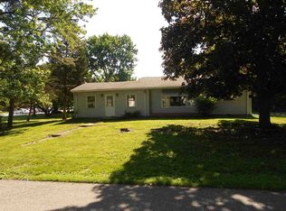 3037 N 6 1/2 St, Terre Haute, IN 47804