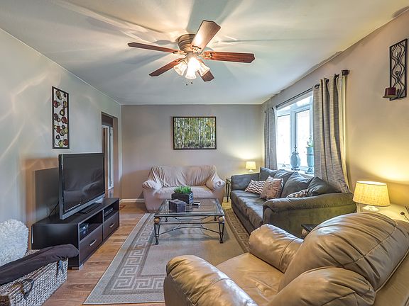 4th image of 3032 Fontano Dr
