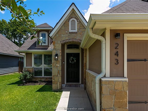 2nd image of 243 Fieldstone Pl