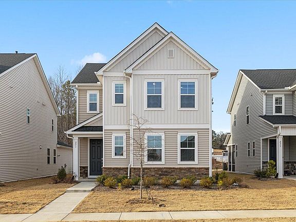 4th image of 271 Edge Of Auburn Blvd